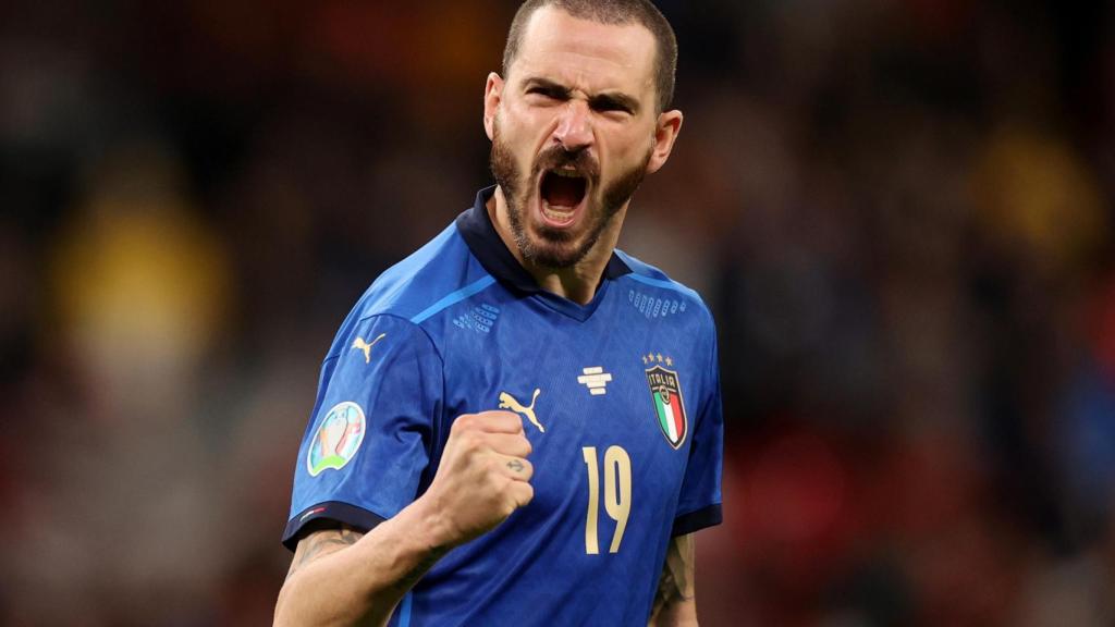 Leonardo Bonucci celebra su gol en la tanda de penaltis