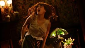 Fotograma de la película 'Miss Marx'.
