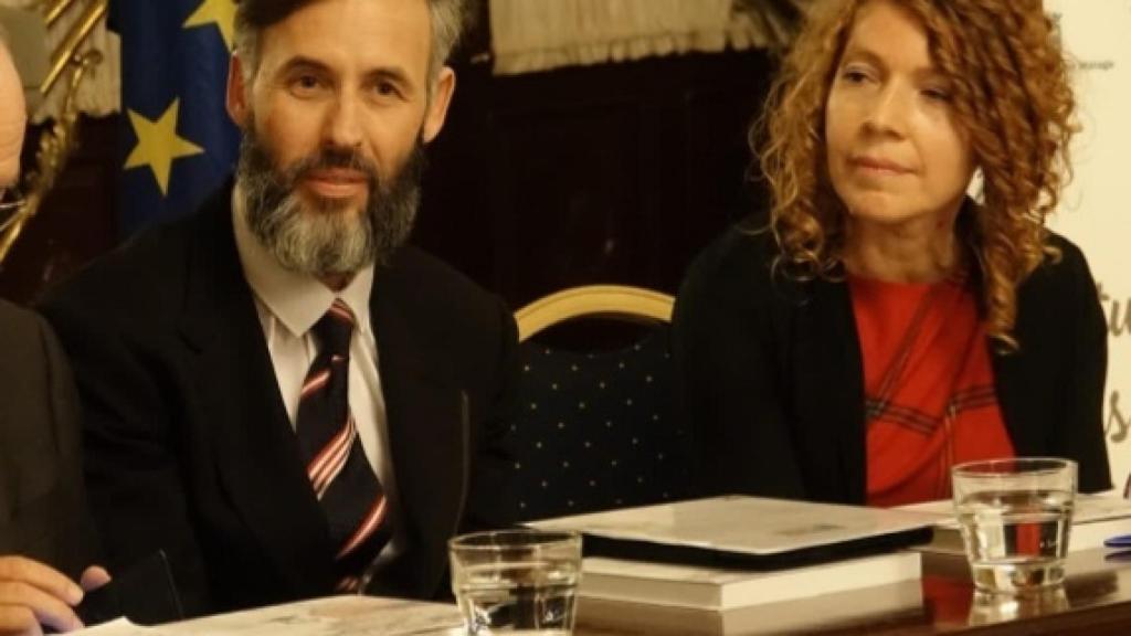 Los investigadores Frank Cazorla y Rosa García Baena
