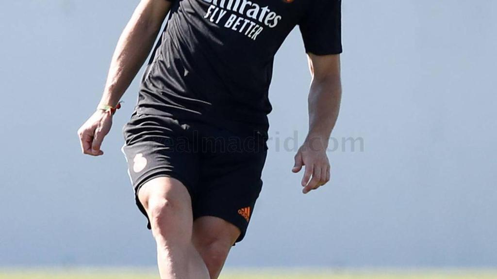 Nacho Fernández, durante un entrenamiento del Real Madrid