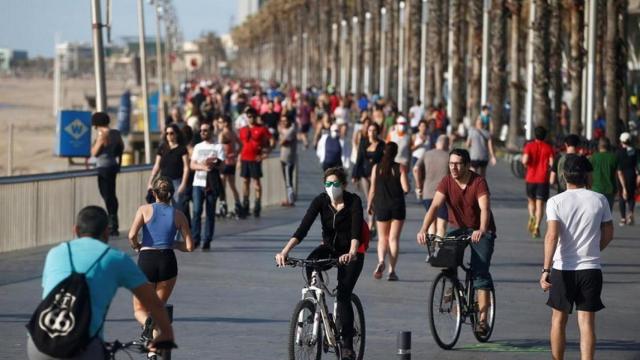 El Paseo Marítimo de Barcelona en plena pandemia.