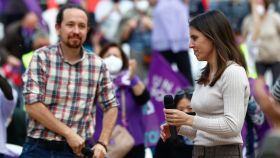 Irene Montero junto a Pablo Iglesias en un acto de Podemos.