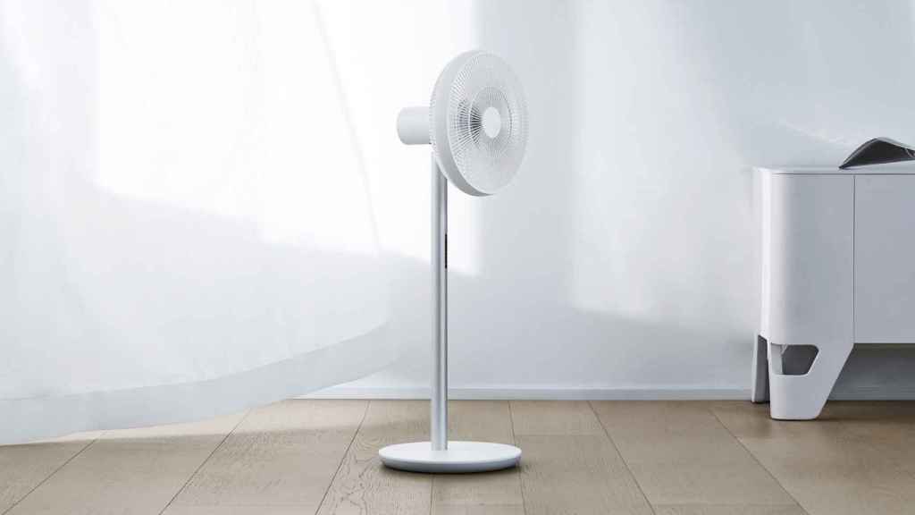 El ventilador inteligente Fan 3 de Smartmi purifica el aire.