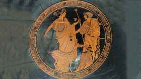 28-Apollo_Artemis_Brygos_Louvre_G151