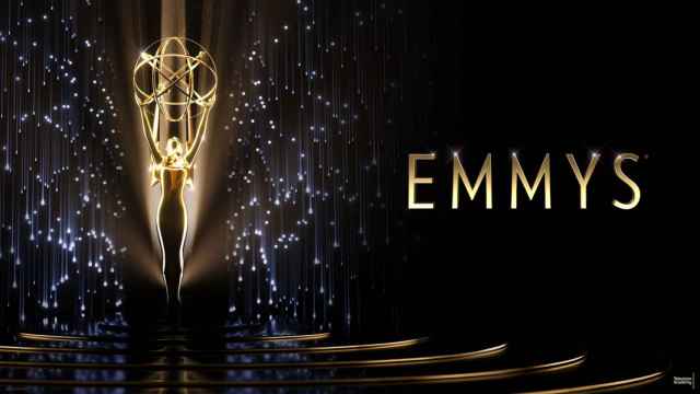 Imagen oficial de la edición 73 de los Premios Emmy.