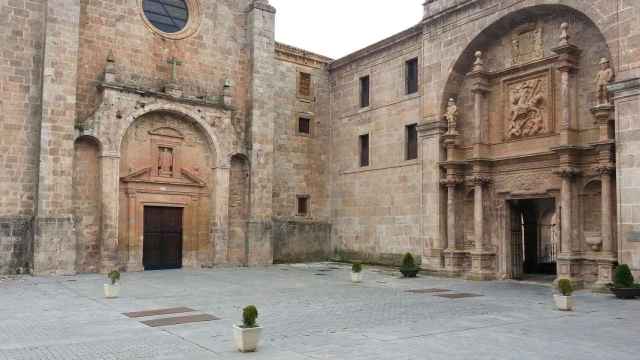 San Millán de la Cogolla (La Rioja), lugar al que se atribuye la 'aparición' del idioma español. FOTO: Pixabay.