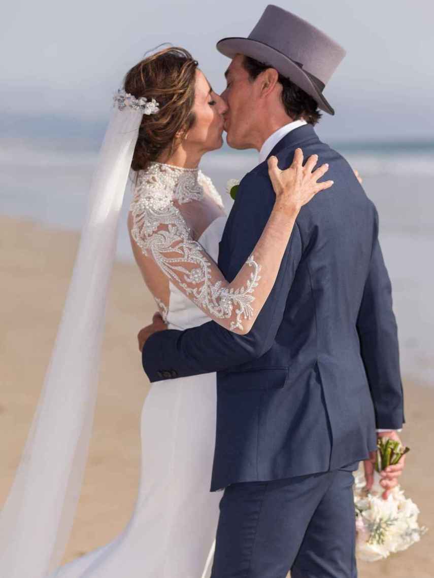 Paz Padilla y Antonio Vidal se casaron en su adorada playa de Zahara de los Atunes en 2016.