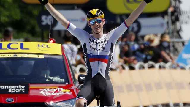 Mohoric celebra su victoria en el Tour de Francia