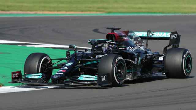 Hamilton vence en el Gran Premio de Gran Bretaña en Silverstone