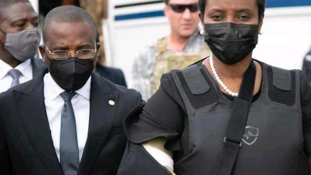 Martine Moise, primera dama de Haití, en su regreso al país tras el asesinato de su marido.