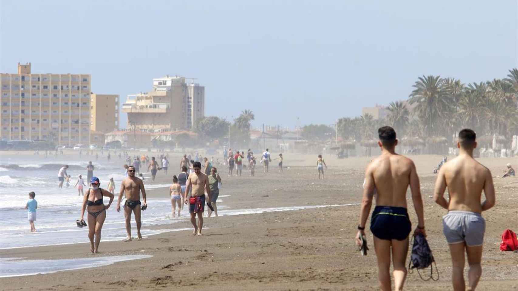 Todas las playas de Málaga con bandera amarilla: tres de ellas, con peligro de medusas