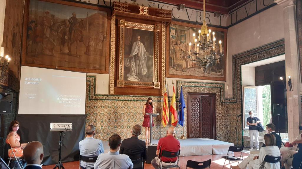 La consellera de Innovación, Carolina Pascual, durante su intervención en el 'eHealth Summit' en el Palau Ducal de los Borja de Gandia.