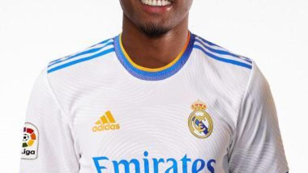 David Alaba, con la camiseta del Real Madrid