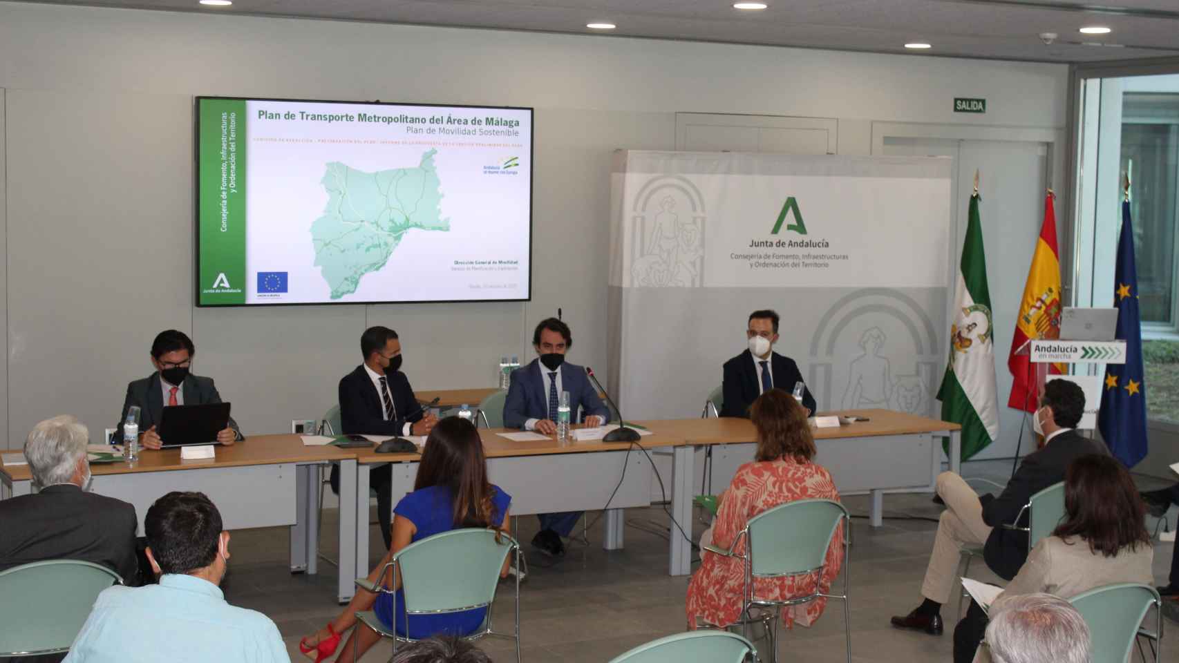 Reunión de la comisión encargada de aprobar el Plan de Transporte Metropolitano del Área de Málaga.