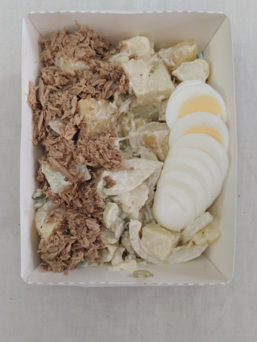 La ensalada de patata y atún con salsa César de Mercadona.