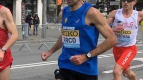 Iván Zarco, durante una prueba