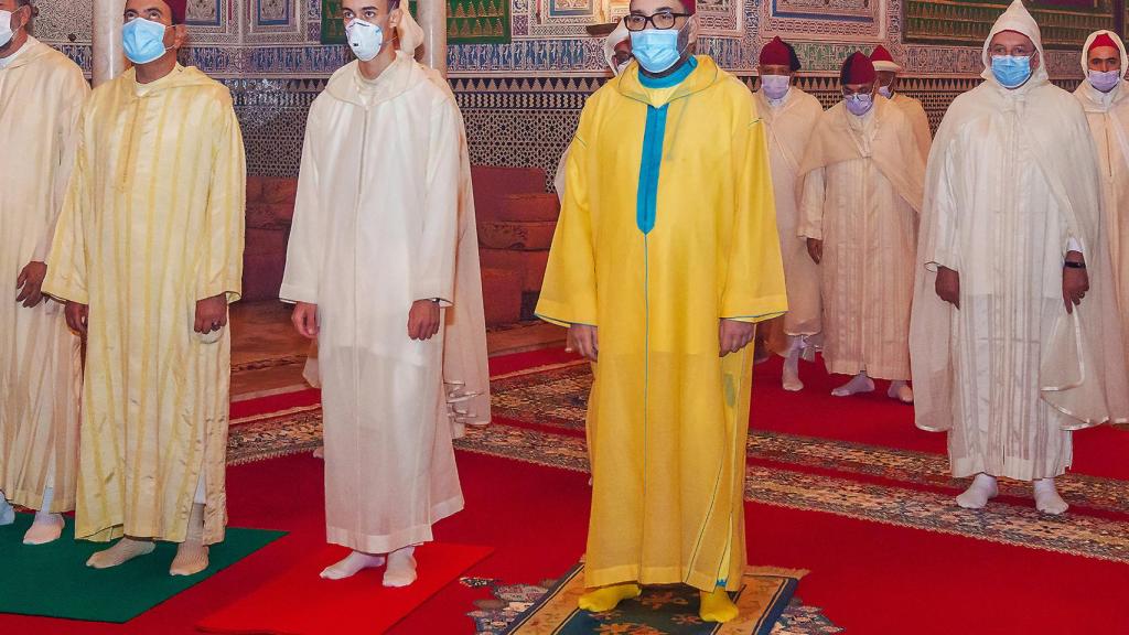 El príncipe Moulay Hassan de Marruecos y su padre, Mohamed VI.