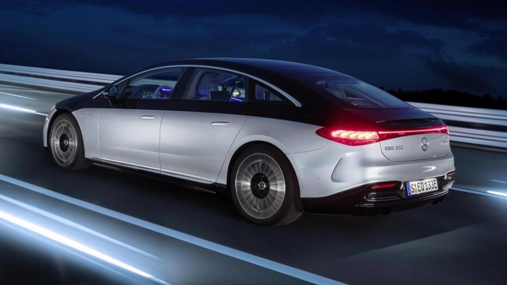 Nuevo Mercedes EQS.
