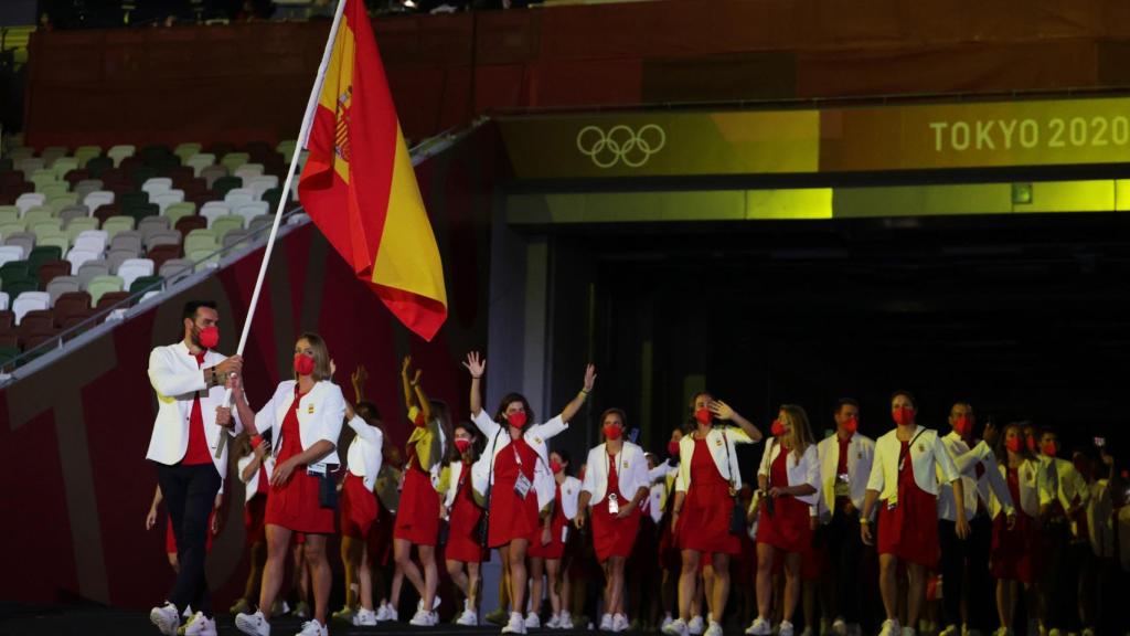 Mireia Belmonte encabeza la expedición española en el desfile inaugural de los JJOO
