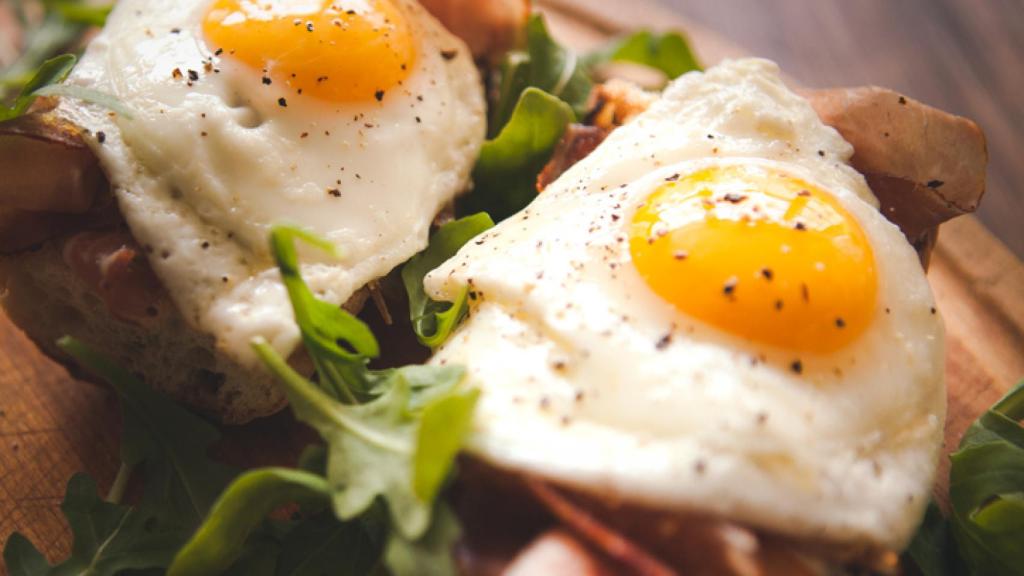 Este es el mejor momento del día para consumir alimentos con proteínas