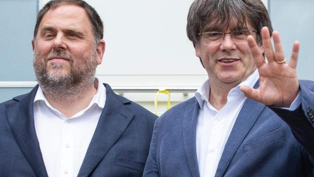 Carles Puigdemont y Oriol Junqueras en Waterloo.