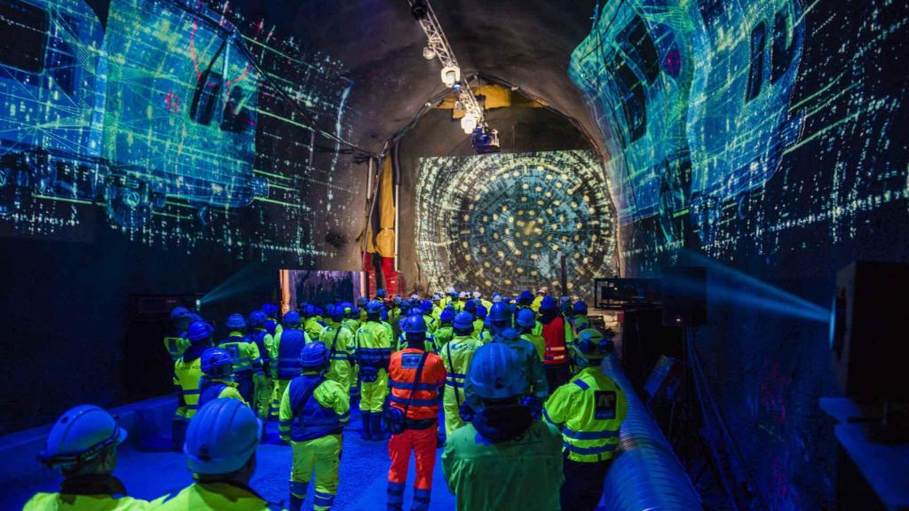 Las grandes constructoras ganan 947 millones y acercan sus beneficios a los de 2019.