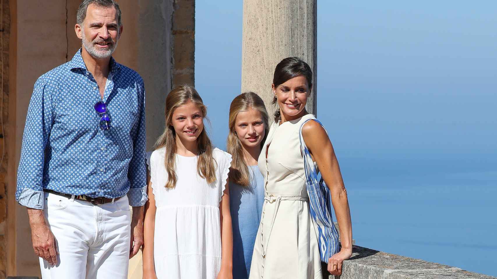 Los Reyes y sus hijas ya están en Palma de Mallorca: los detalles de su  llegada al Palacio de Marivent