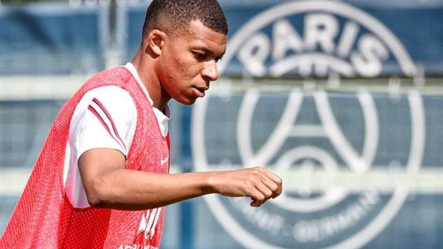 Kylian Mbappé, entrenando con el PSG