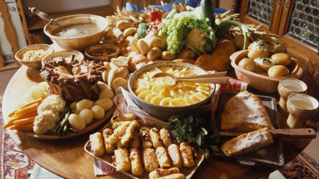 El peligro del buffet libre en vacaciones: dime lo que comes y te diré cómo  engordarás
