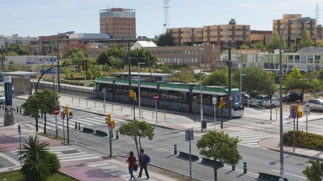Imagen de uno de los trenes del Metro de Málaga.
