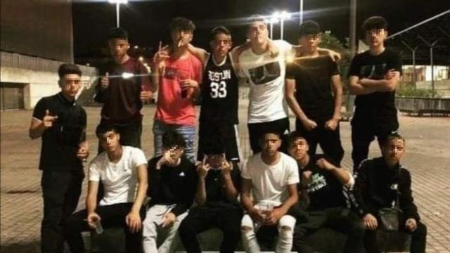 Varios integrantes de la violenta banda Los Hermanos Koala.