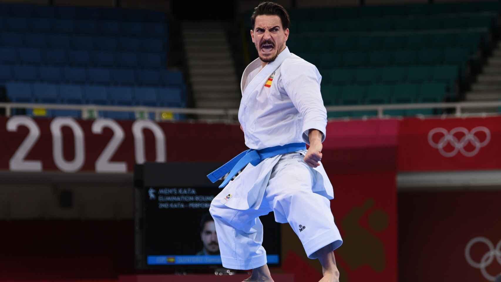 Damián Quintero, plata en kárate en Tokio 2020, ataca al COI
