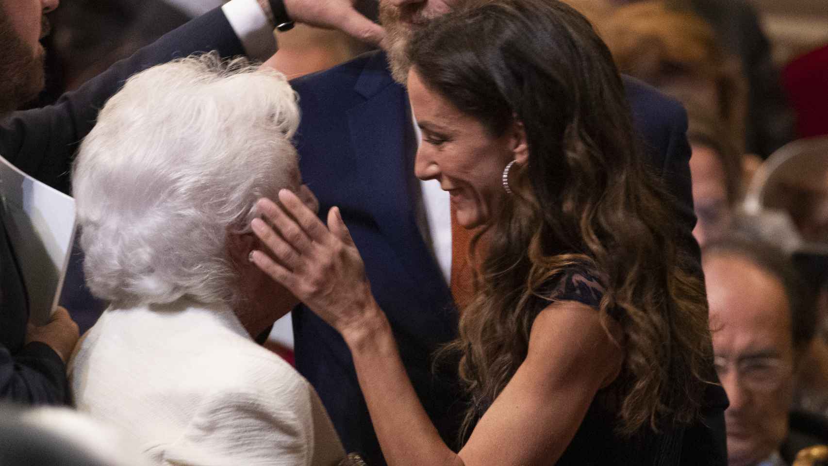 Telma y su abuela Menchu en los Premios Princesa de Asturias, en 2019.