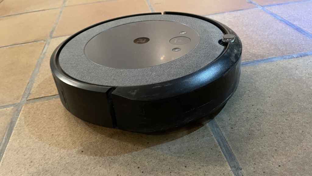 Probamos la Roomba i3+, el robot con el que te olvidarás meses de aspirar