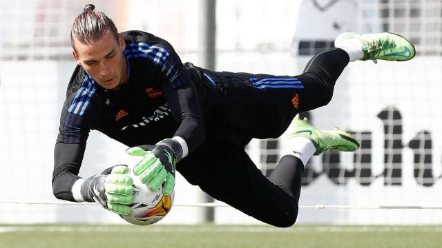 Andriy Lunin, en el entrenamiento del Real Madrid