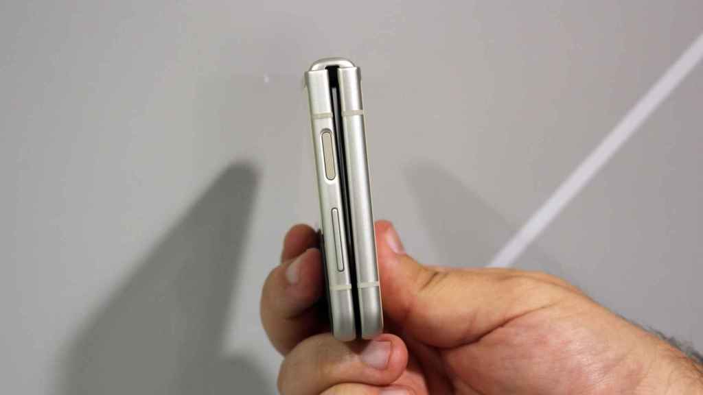 Grosor del Samsung Galaxy Z Flip3 5G
