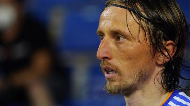 Luka Modric, durante el partido frente al Alavés