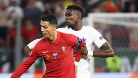 Cristiano Ronaldo y Pogba durante un partido