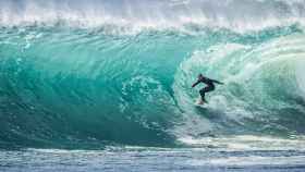 Los mejores destinos para hacer surf en España