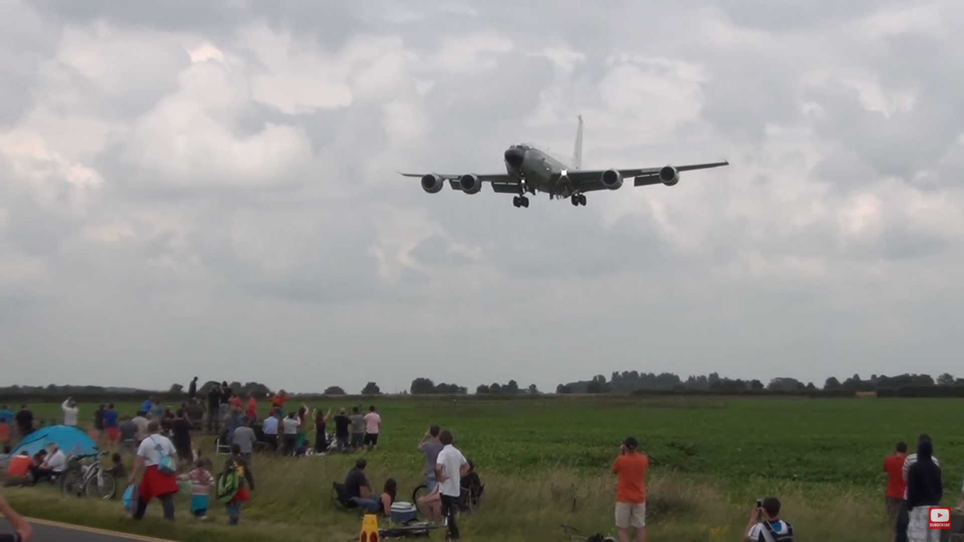 RC-135W