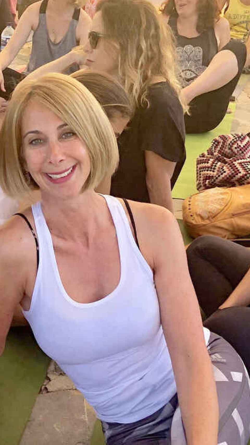 Carmen Janeiro, practicando yoga en 2019.