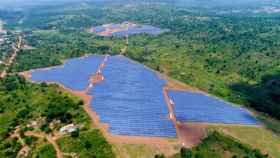 La española RIC Energy vende un parque solar de 22,7 MW en Uganda a Xsabo Group