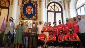 Vodafone Giants pasea su título de League of Legends por el Ayuntamiento de Málaga