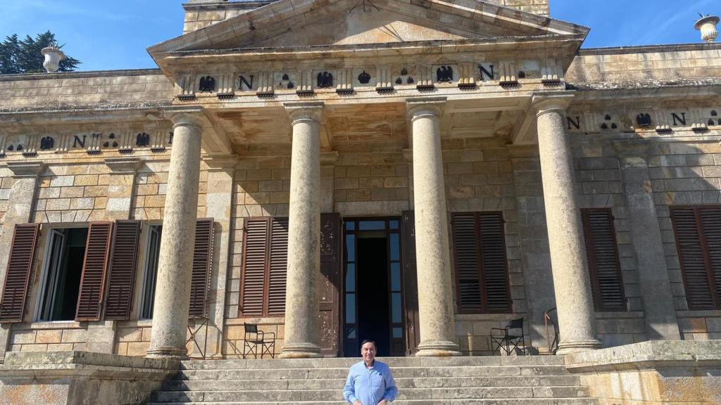 Pedro J. Ramírez, presidente y director de El Español, en San Martino, donde residió Napoleón.