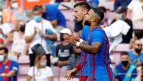 Depay celebra un gol contra el Getafe en el Camp Nou