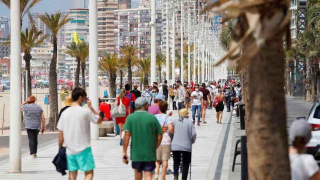 El verano turístico valenciano: mejor de lo esperado, pero con el lastre del mercado británico.