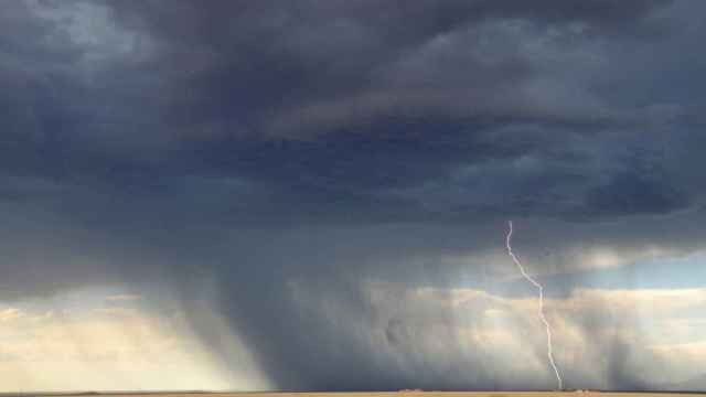 Castilla-La Mancha se pone en alerta por la llegada de una DANA con tormentas, granizo y fuertes vientos