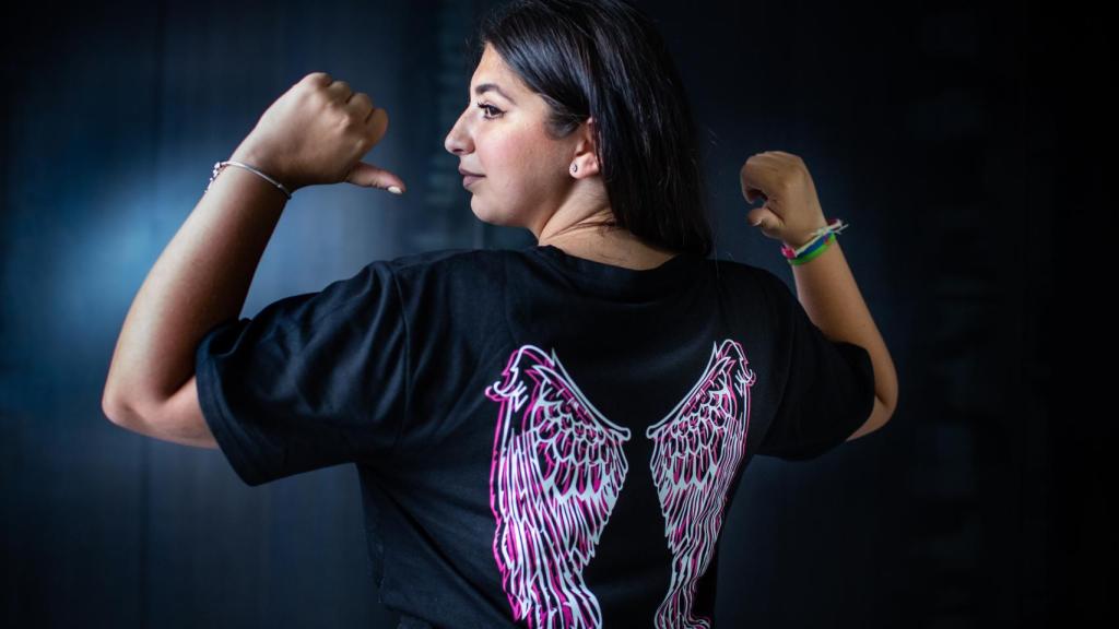 Vicky Santiago has a pair of wings because she has managed to take off the flight from the ground.
