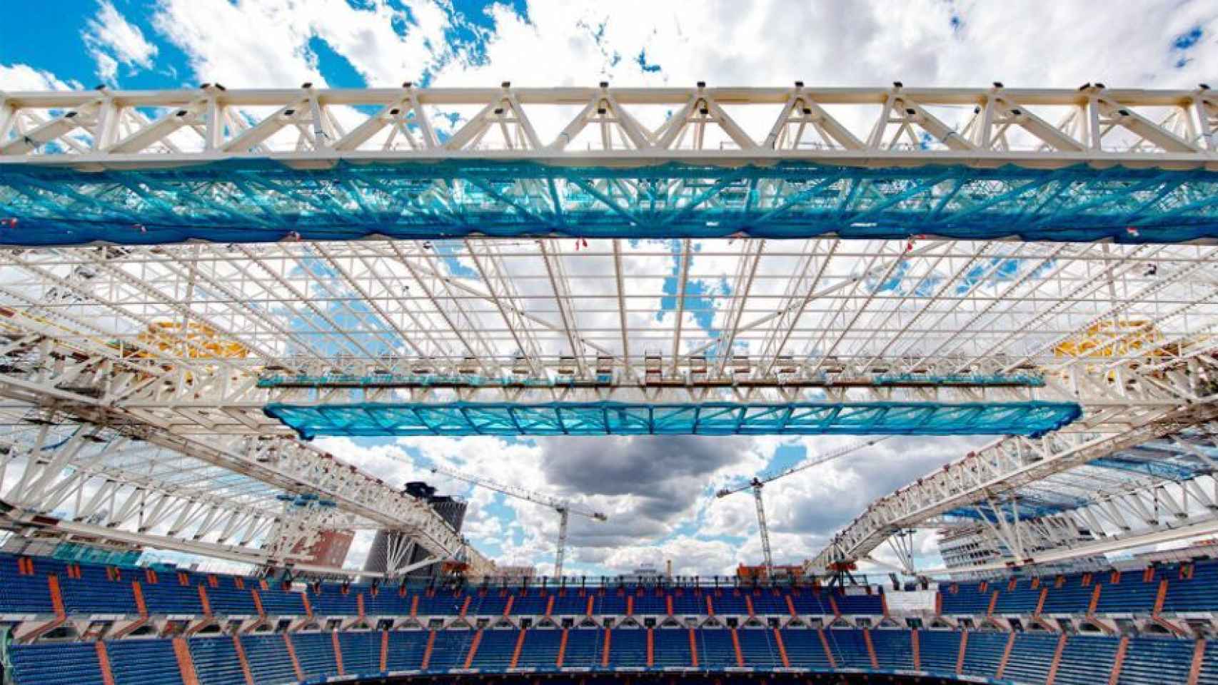 Estadio Santiago Bernabéu en obras