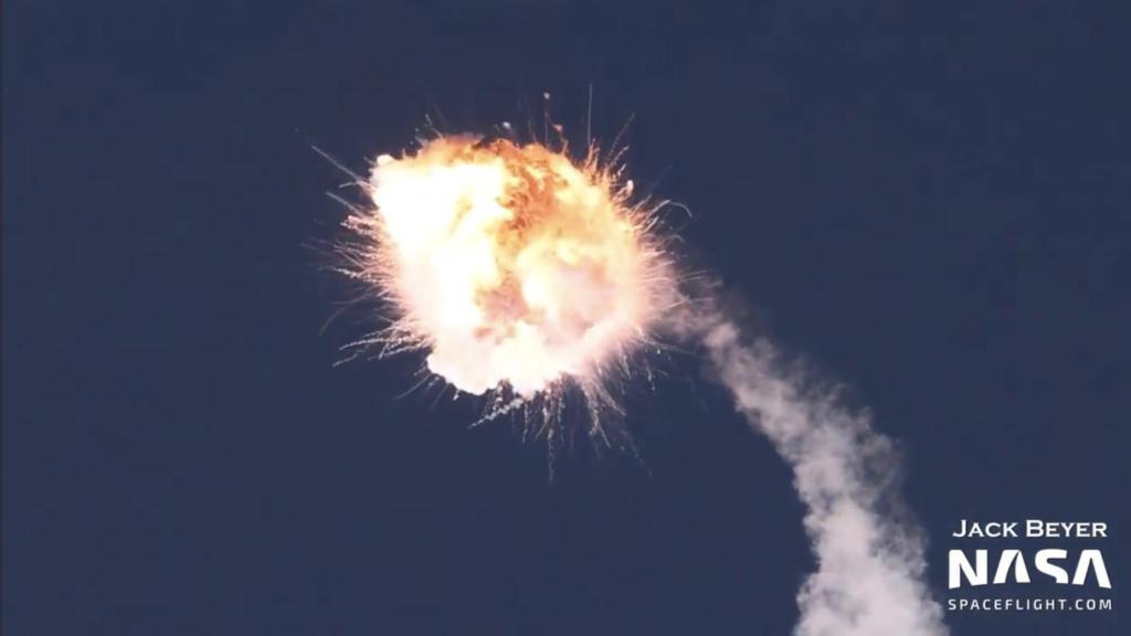 Firefly Alpha rocket explosion on its first launch